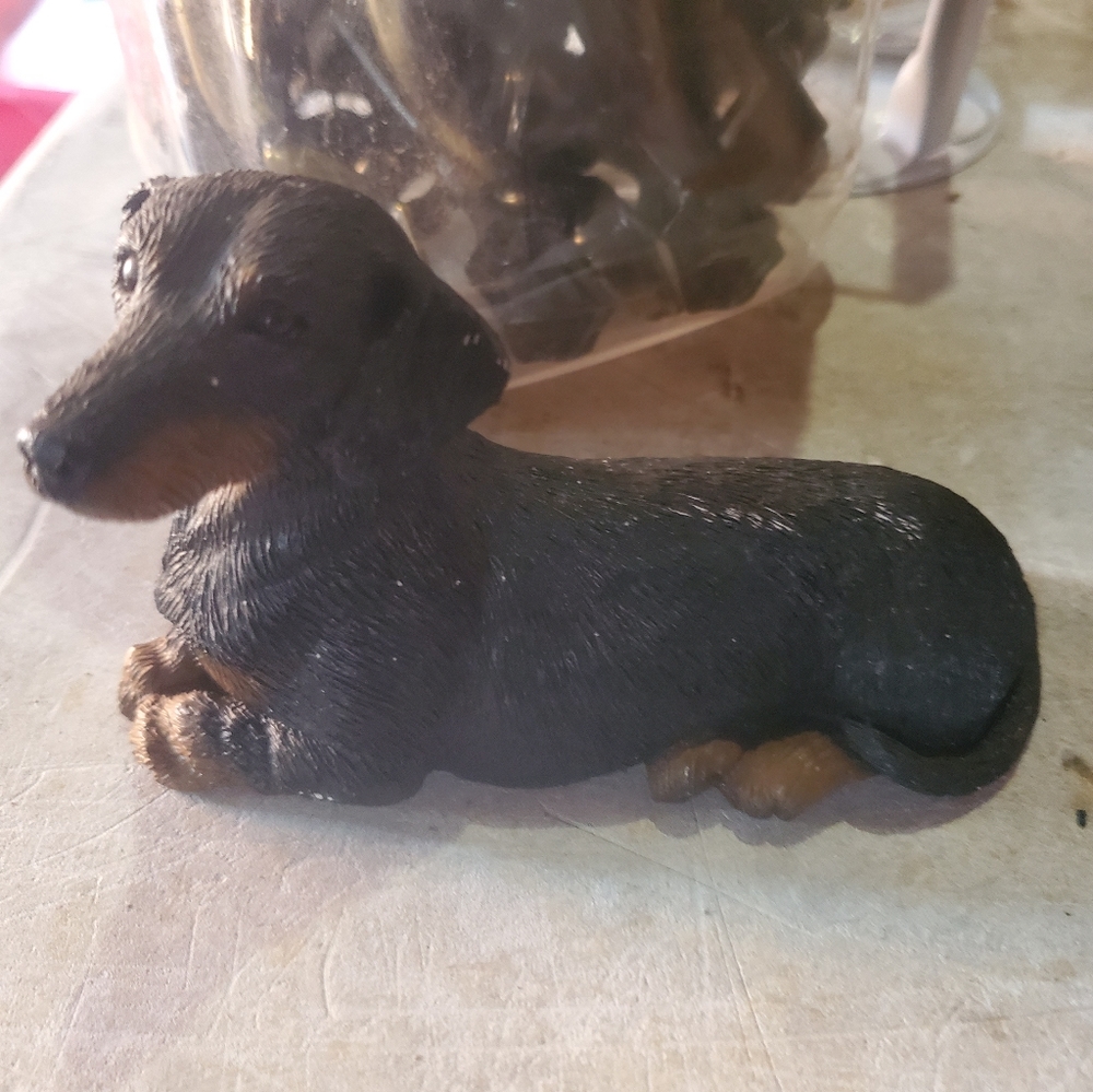 Sandicast dog statues
